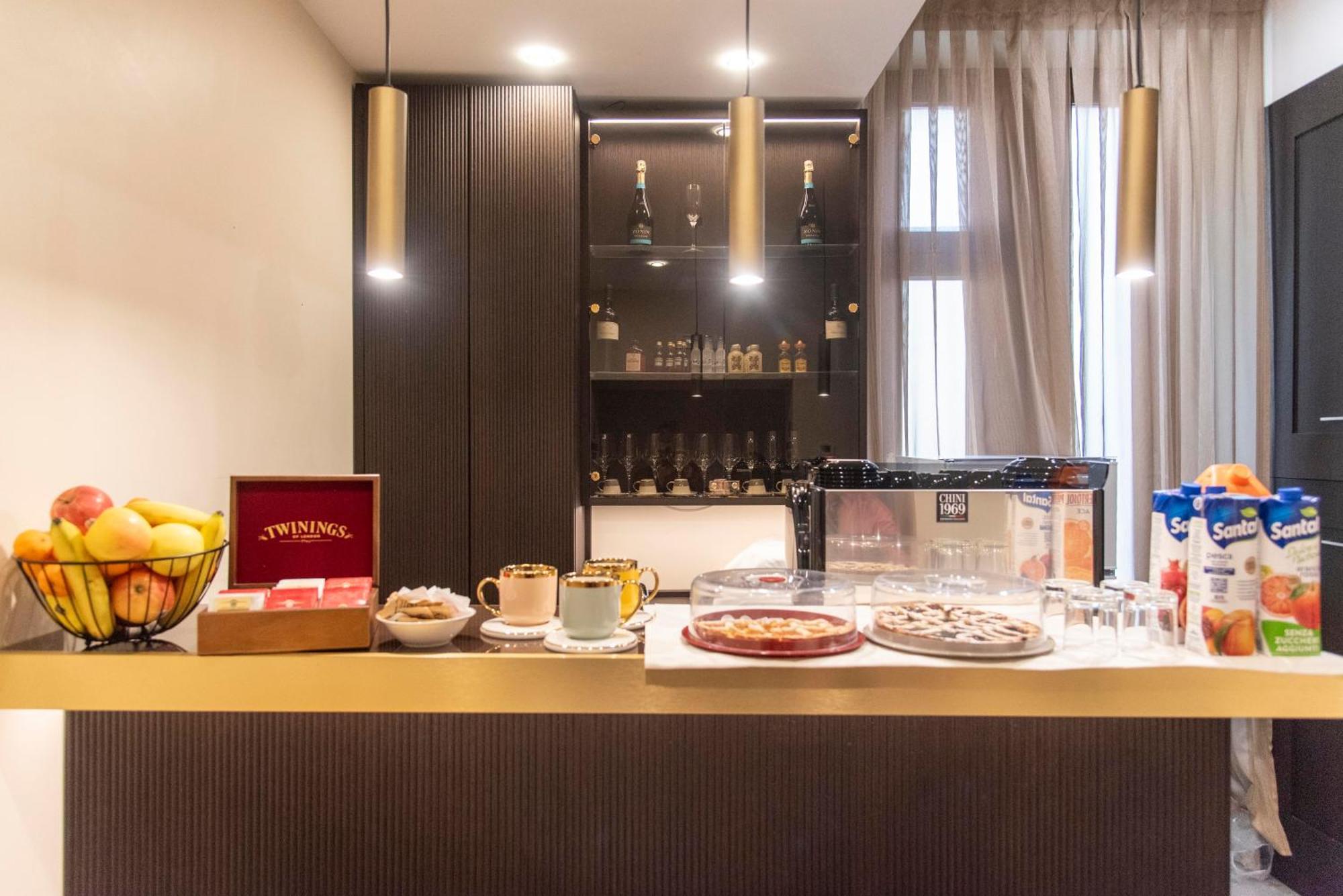 Adelaide Suite Dreams Roma Esterno foto